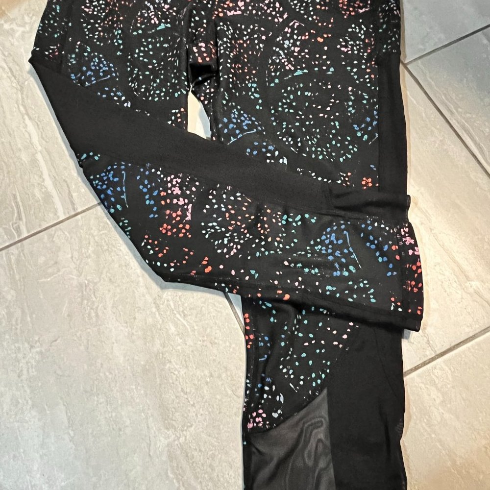 Avia Workout Leggings - Size M